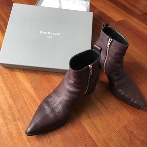 Everlane Boss Boot in Burgundy